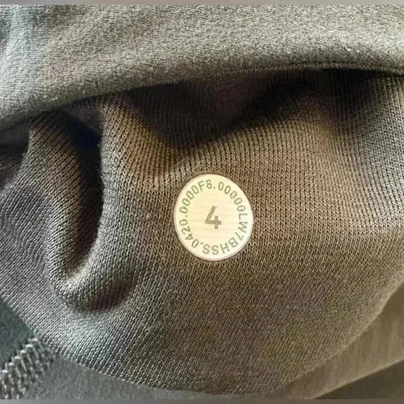 Lululemon Blissful Bend Super High-Rise Short 8" - Picture 6 of 6